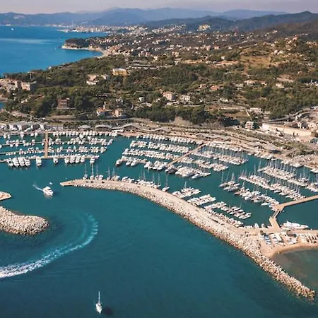 Apartment Varazzesuite Valentina